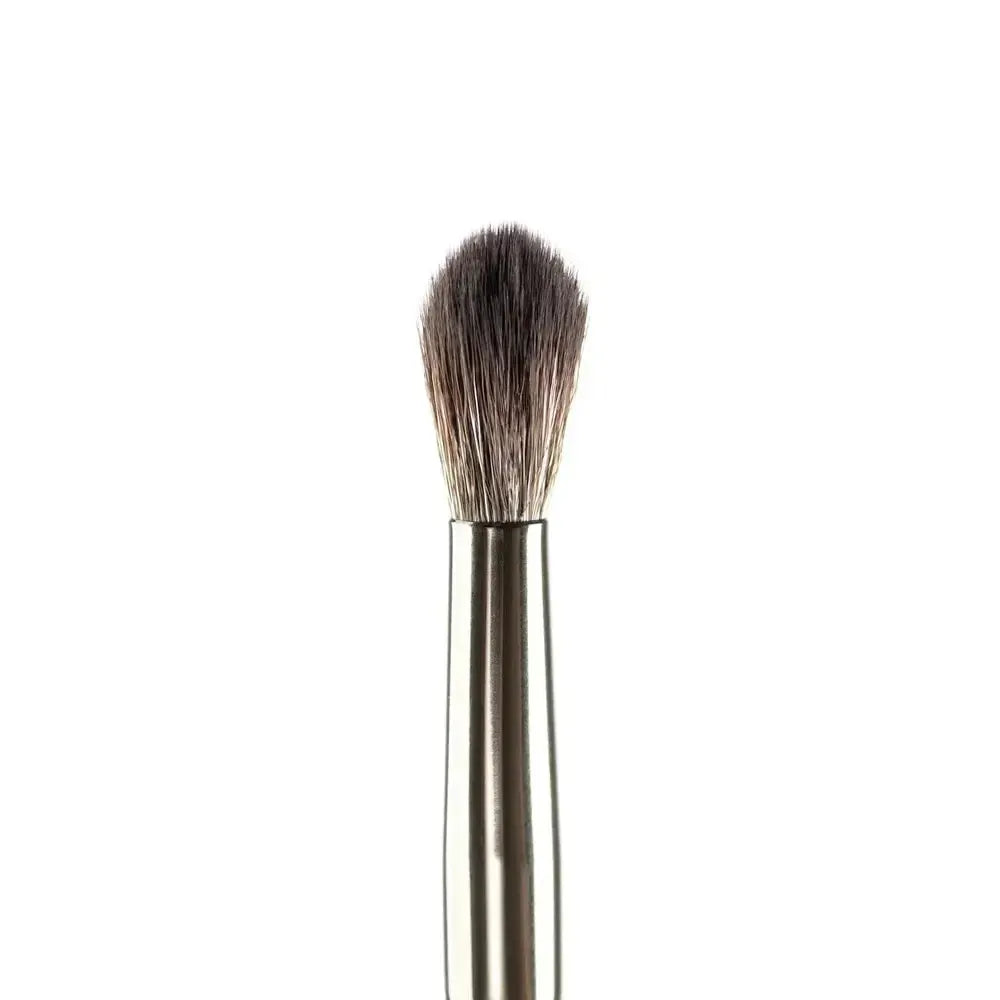 BPerfect BPE08 - Tapered Blender Brush (pyöristetty häivytyssivellin)-Backstage Beauty Finland
