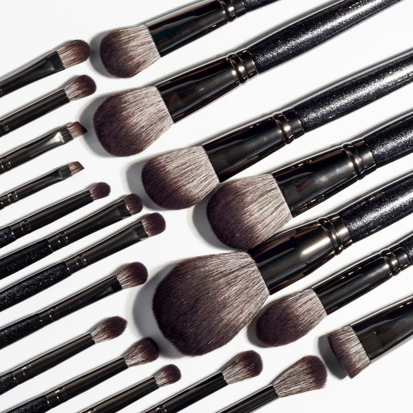 BPERFECT ULTIMATE BRUSH COLLECTION sivellinsetti