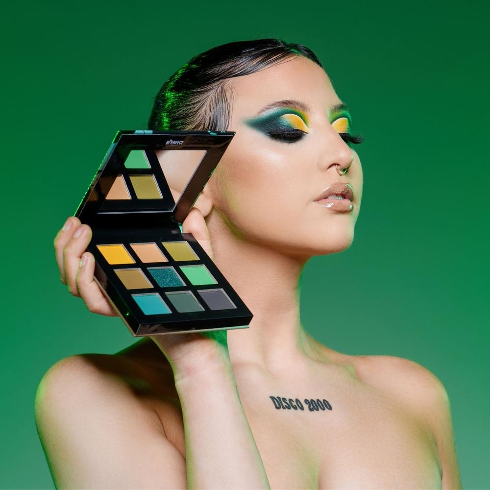 BPerfect COMPASS OF CREATIVITY EAST EMERALDS luomiväripaletti-Backstage Beauty Finland