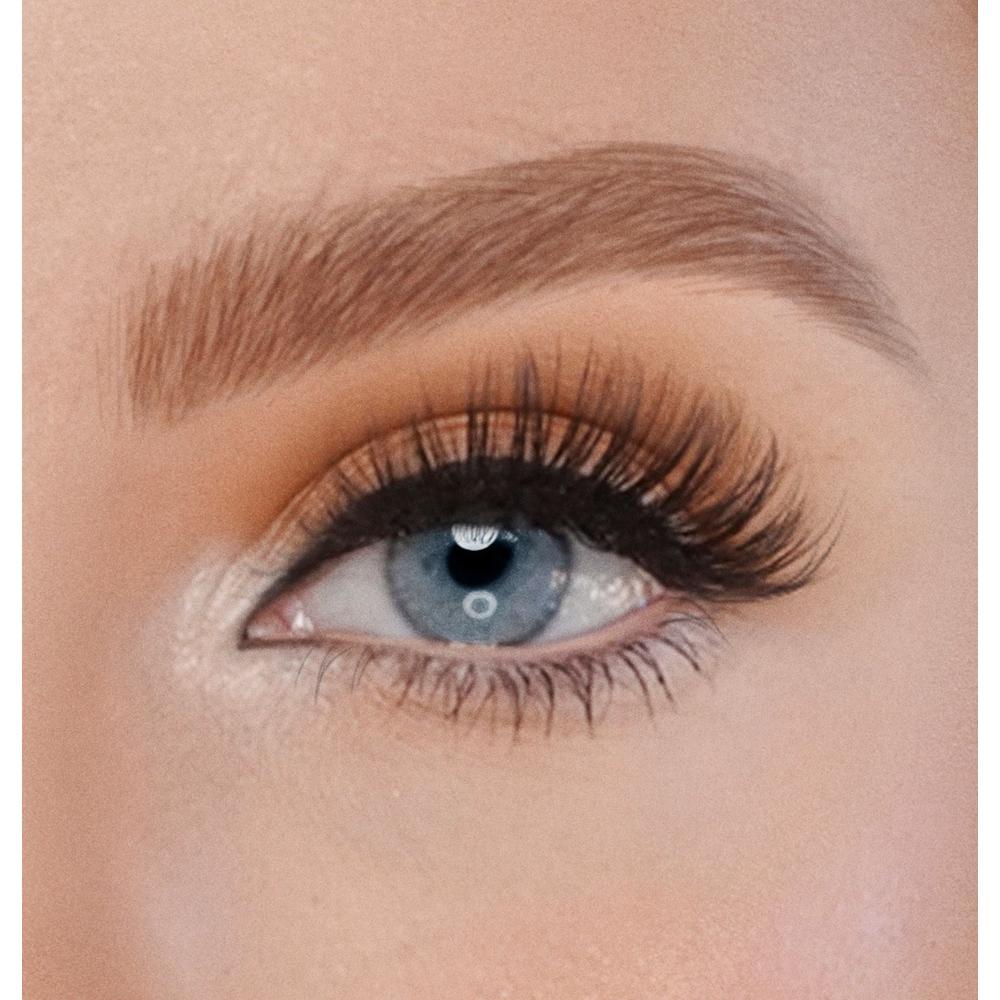 UNIVERSAL LASH – FOCUS-Backstage Beauty Finland